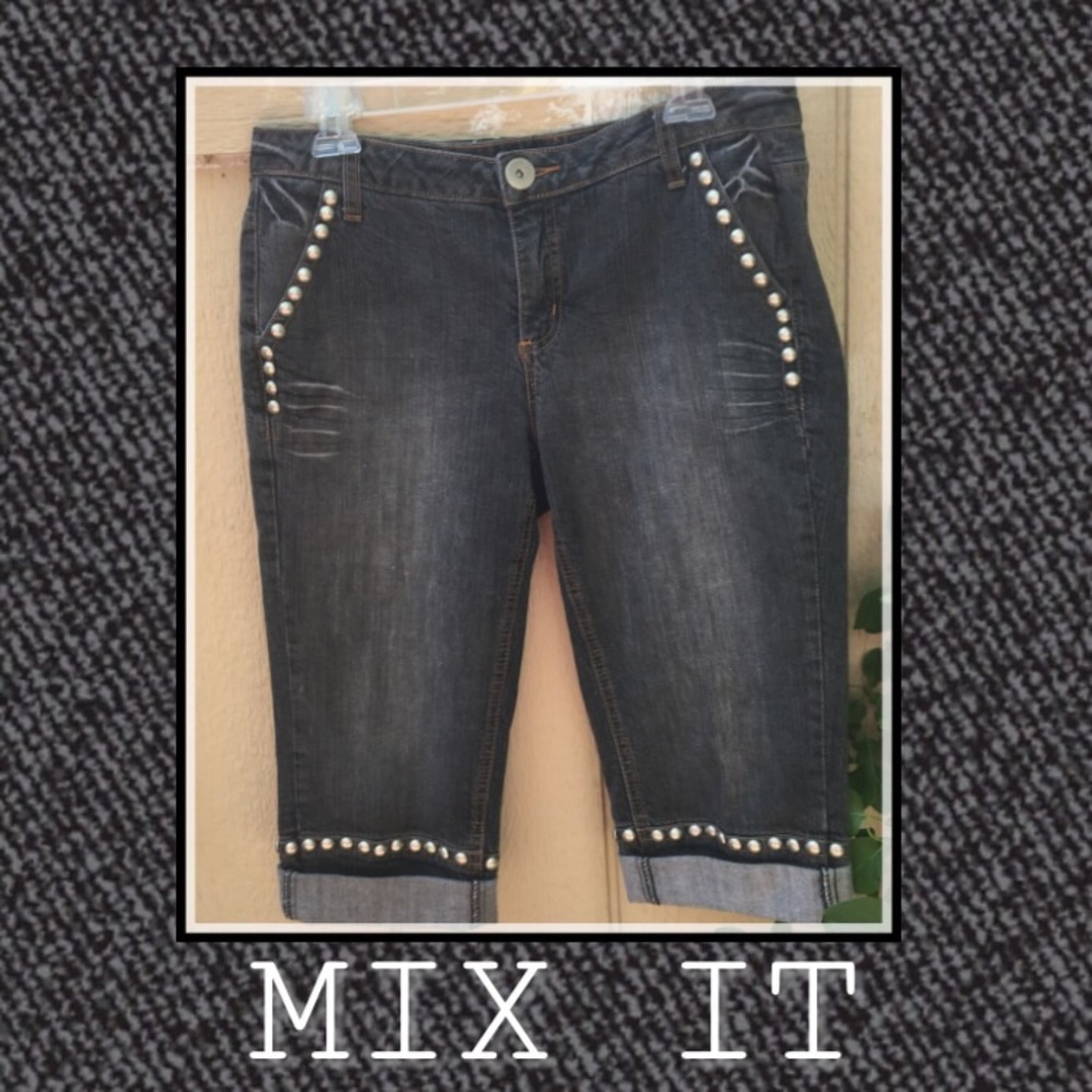 Studded of jeans capris size 8